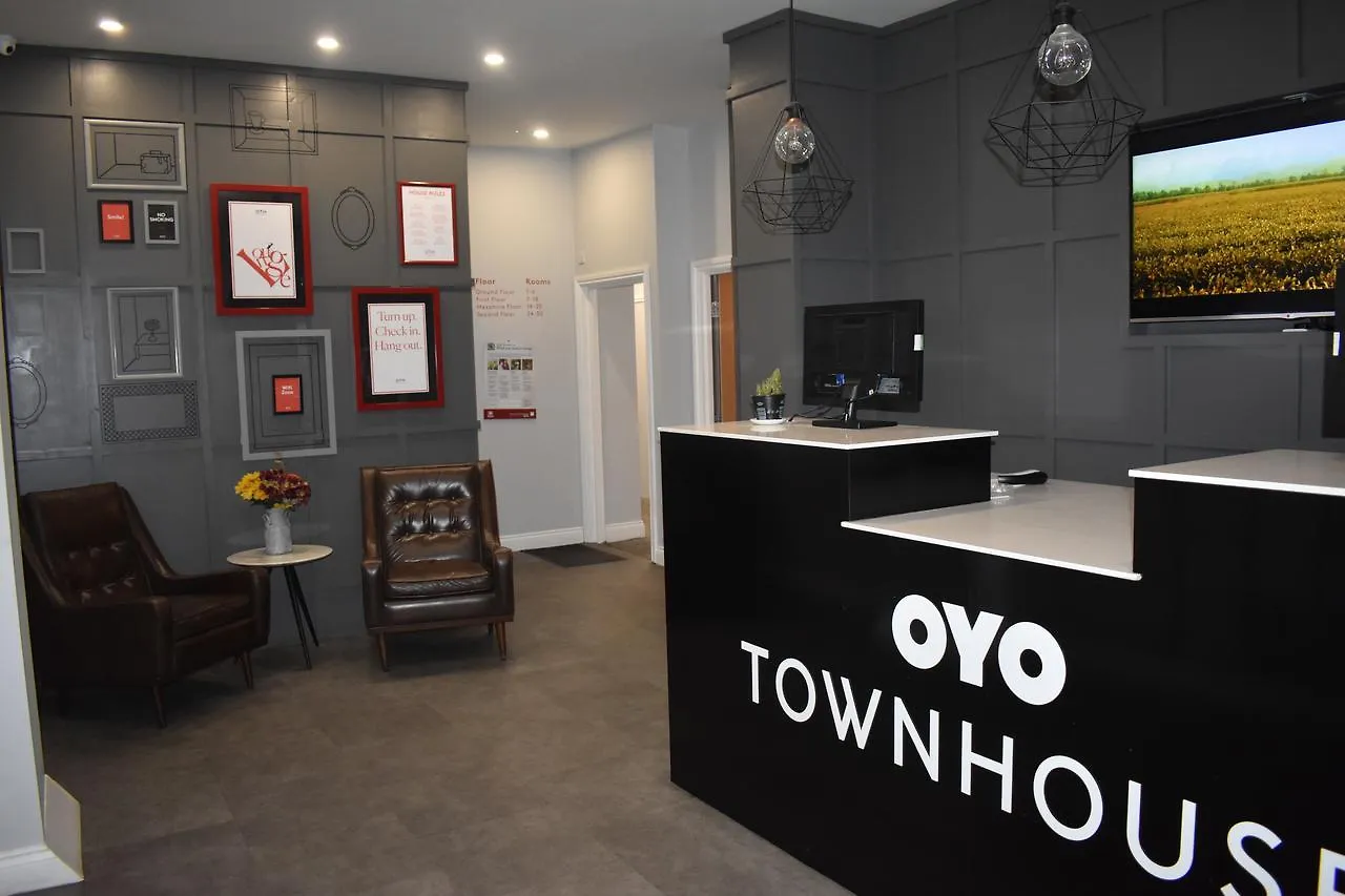 Hotel Oyo Townhouse 16 Ilford Hill